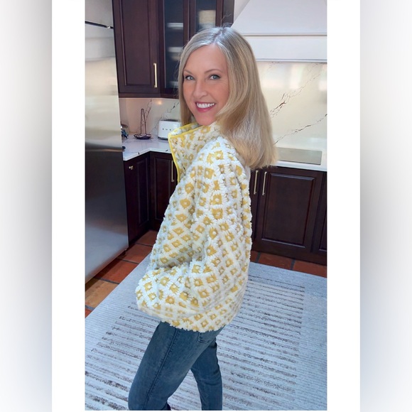 NWT Yellow-White Mock Neck Fleece Sweatshirt Jacket-S - Picture 6 of 17